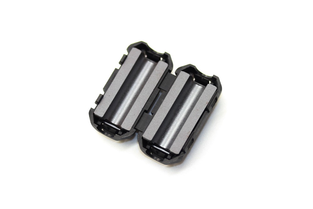 Essentra ferrite snap beads